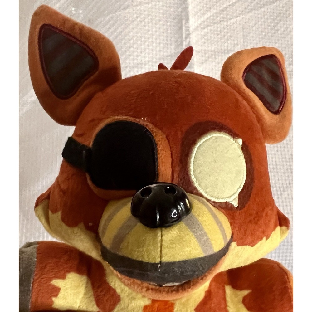Funko Five Nights at Freddy's Foxy Plush Doll 2021 Video Game Collectible - Picture 2 of 5
